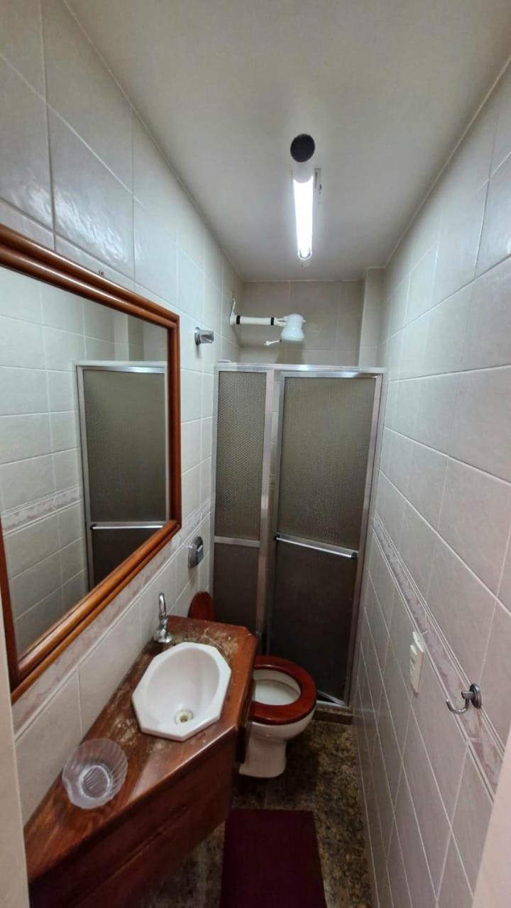 Localizacao Imbativel! A 98M Da Praia Do Forte Com Conforto, Ar-Condicionado E Estacionamento! Cabo Frio Esterno foto