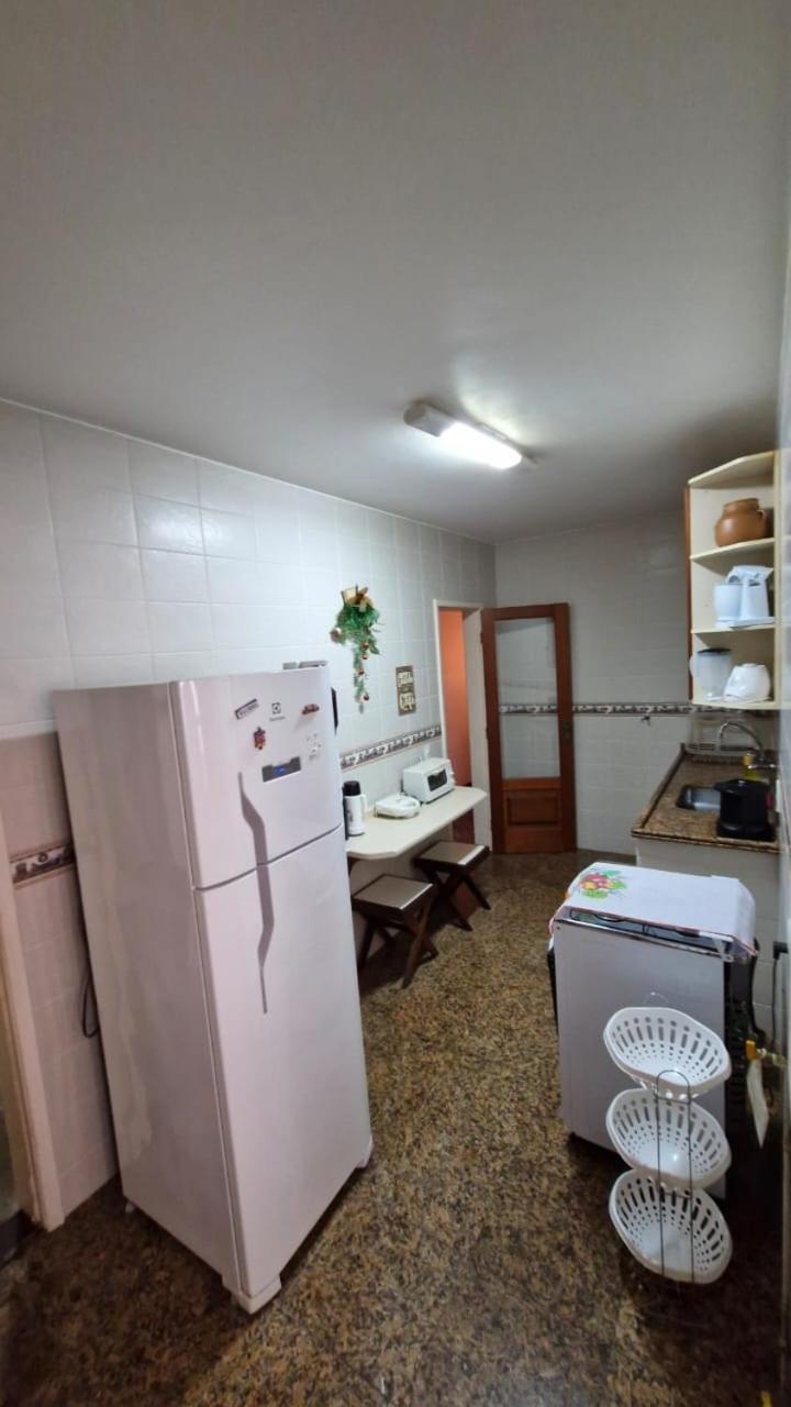 Localizacao Imbativel! A 98M Da Praia Do Forte Com Conforto, Ar-Condicionado E Estacionamento! Cabo Frio Esterno foto